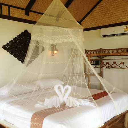 Nautilus Right On The Beach Resort Ko Lanta Εξωτερικό φωτογραφία